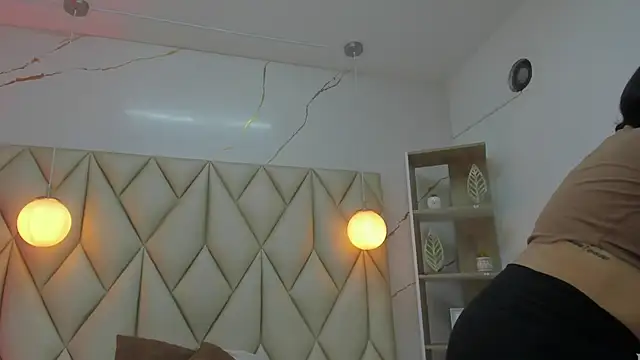 Snapshot of amandarabit chatting on October 2025 01:45:02 PM amandarabit online show from October 2025 01:45:02 PM
