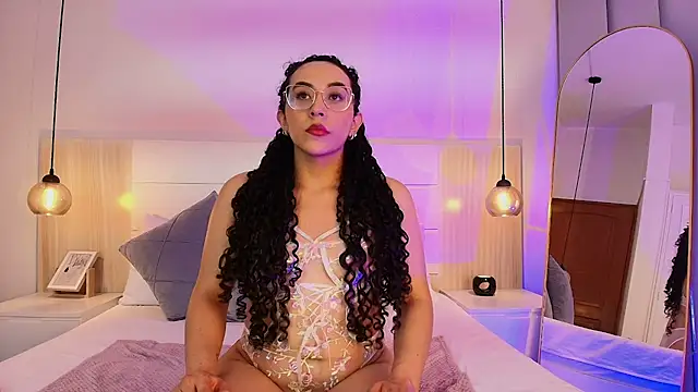 alehia cute online show from September 2025 11:11:01 PM