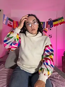 alehia cute online show from June 2026 11:53:02 PM