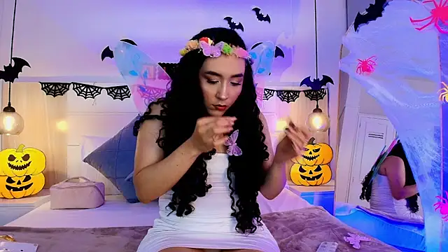 alehia cute online show from October 2025 08:49:02 PM