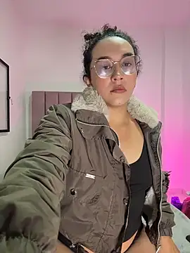 alehia cute online show from August 2026 12:38:02 AM