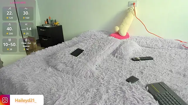 HaileyDuke online show from November 2025 11:54:01 AM