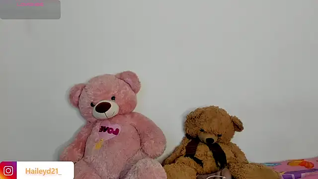 HaileyDuke online show from February 2026 02:00:02 AM