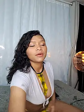 leidy morales  online show from November 2025 11:03:02 AM