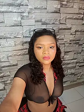 leidy morales  online show from November 2025 10:30:01 AM