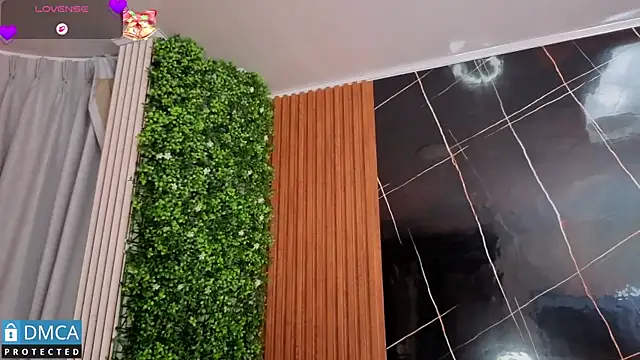 Snapshot of leidy_morales_ chatting on February 2026 11:00:02 AM leidy morales online show from February 2026 11:00:02 AM