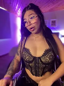 Maddy Piink online show from January 2026 08:23:02 PM