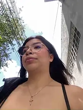 Maddy Piink online show from February 2026 04:58:02 PM