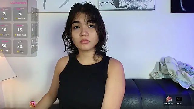 Zoe wang online show from October 2025 12:37:02 PM