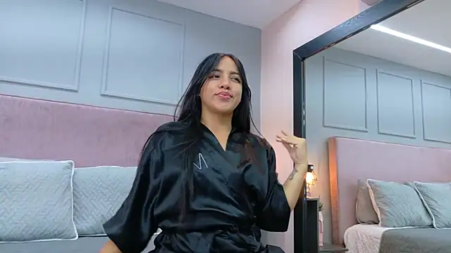 Camila Hill  online show from February 2026 05:23:02 PM