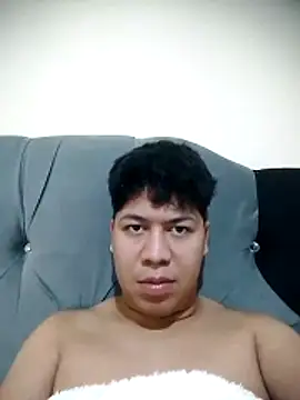 Milky lea online show from October 2025 07:13:02 PM