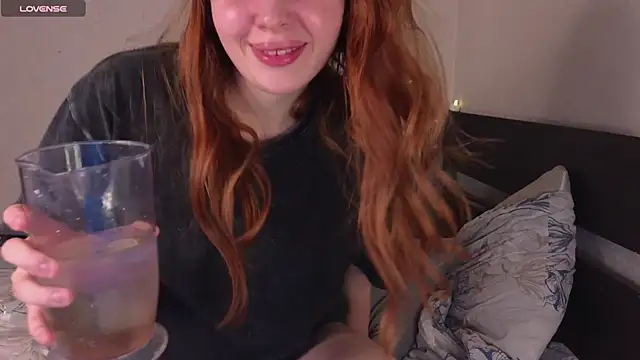 Cutieott online show from November 2025 11:15:01 PM