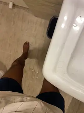 Johncockhot13690 online show from January 2026 08:24:01 PM