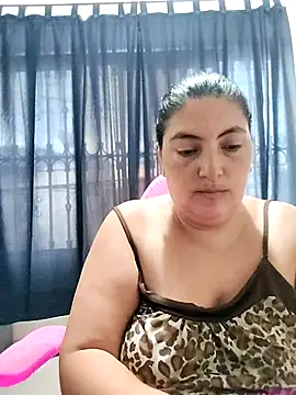 lina maria99 online show from November 2025 09:52:02 PM