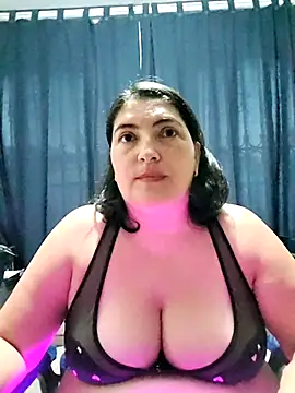 lina maria99 online show from November 2025 10:47:02 PM