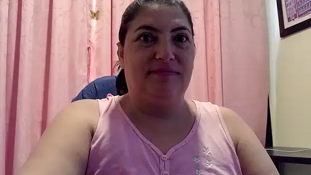 lina maria99 online show from April 2026 12:31:01 PM