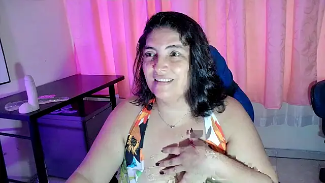 lina maria99 online show from December 2025 10:31:01 PM