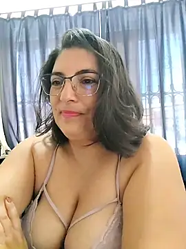 lina maria99 online show from November 2025 07:18:01 PM