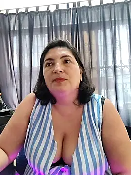 lina maria99 online show from November 2025 03:27:02 PM