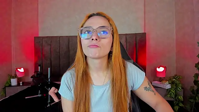 LanaMills  online show from October 2025 05:10:02 AM