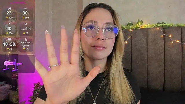 LanaMills  online show from March 2026 05:03:02 AM