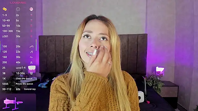 LanaMills  online show from December 2025 04:16:02 AM