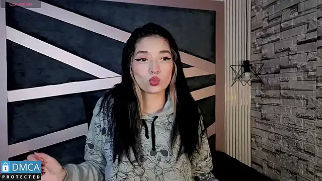 stepha   online show from February 2026 11:06:01 AM