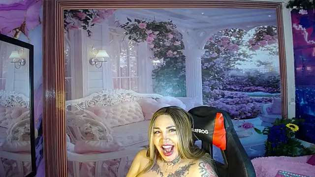 Layla-Watson online show from October 2025 10:05:02 AM