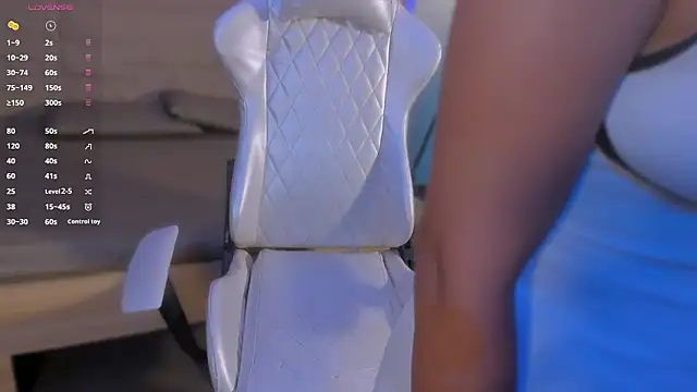 HannahMontgomery online show from March 2026 04:30:02 PM