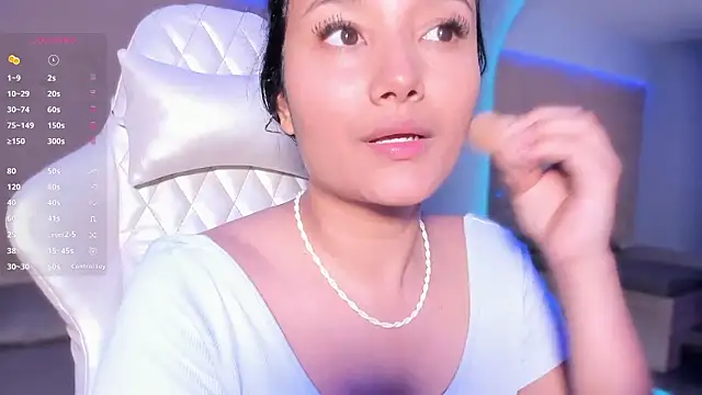 HannahMontgomery online show from February 2026 04:17:02 PM