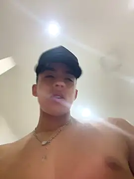 Snapshot of May_Blackx chatting on September 2025 06:20:01 AM May Blackx online show from September 2025 06:20:01 AM