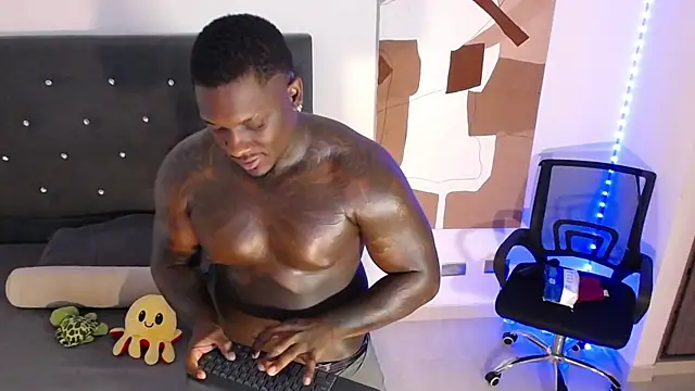 Snapshot of JoshMorri chatting on November 2025 03:18:02 AM JoshMorri online show from November 2025 03:18:02 AM