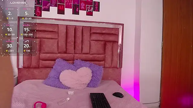 nath evanss online show from November 2025 05:44:01 AM