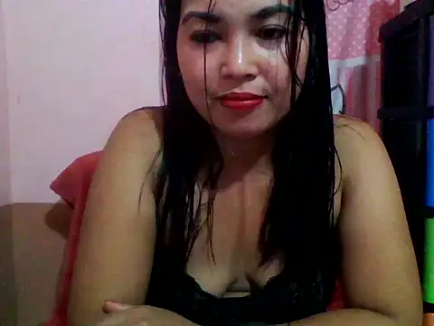 Snapshot of Hotbabe35 chatting on September 2025 11:12:01 PM Hotbabe35 online show from September 2025 11:12:01 PM