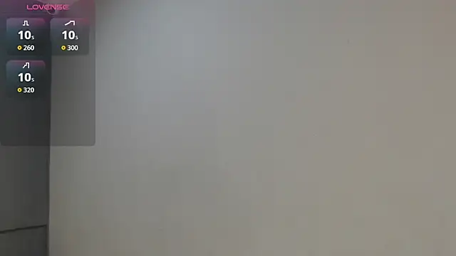 Snapshot of CharlotteCottin chatting on October 2025 11:11:02 AM CharlotteCottin online show from October 2025 11:11:02 AM