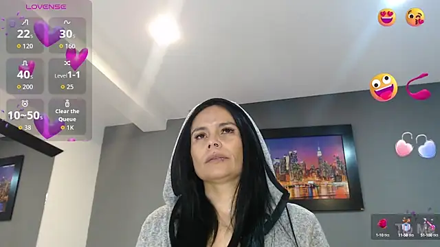 Snapshot of CharlotteCottin chatting on September 2025 11:16:02 AM CharlotteCottin online show from September 2025 11:16:02 AM