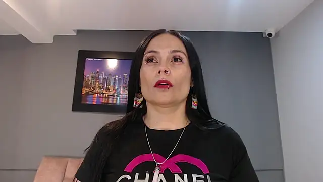 Snapshot of CharlotteCottin chatting on October 2025 11:22:02 AM CharlotteCottin online show from October 2025 11:22:02 AM