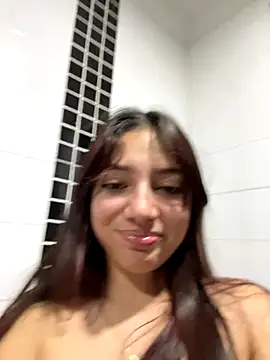 Snapshot of LisaGoddes chatting on October 2025 02:21:01 AM LisaGoddes online show from October 2025 02:21:01 AM
