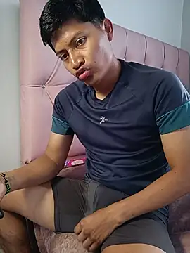 Snapshot of DADDYTTEDY1 chatting on June 2026 10:03:02 PM DADDYTTEDY1 online show from June 2026 10:03:02 PM