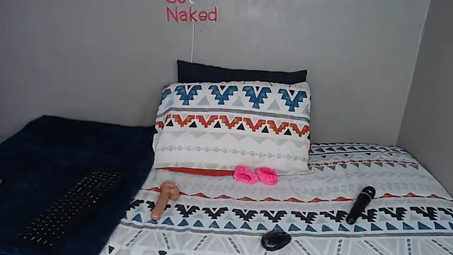 Lunalee online show from November 2025 09:43:01 AM