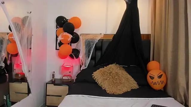 GiorgineTaylor online show from October 2025 11:11:02 AM