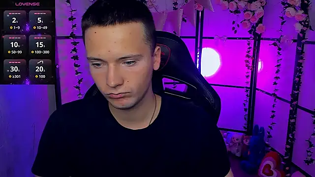 ZackNeal online show from September 2025 12:28:02 PM
