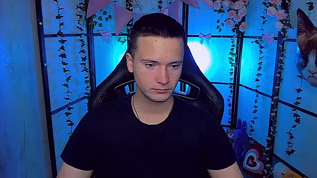 ZackNeal online show from September 2025 05:10:01 AM