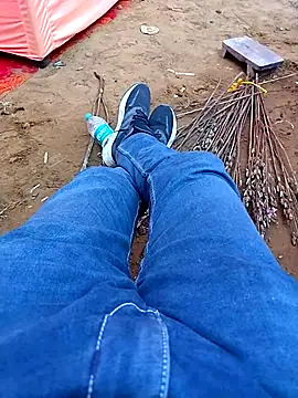 Desiandaj online show from December 2025 11:44:02 AM