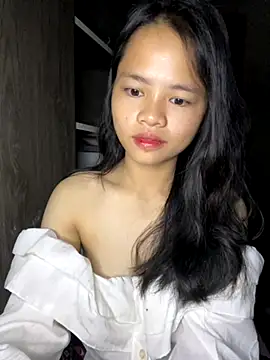 Hana-44 online show from December 2025 08:30:01 PM