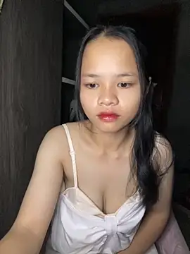 Hana-44 online show from November 2025 08:01:02 PM