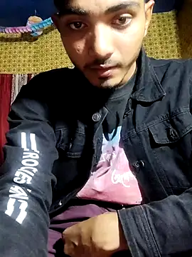 Hot- couple online show from January 2026 05:05:02 PM