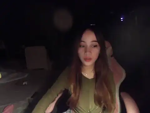 Snapshot of Yummiiieee28 chatting on September 2025 02:07:02 AM Yummiiieee28 online show from September 2025 02:07:02 AM