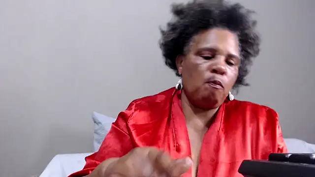 GrandBustyMelon online show from February 2026 04:33:02 AM