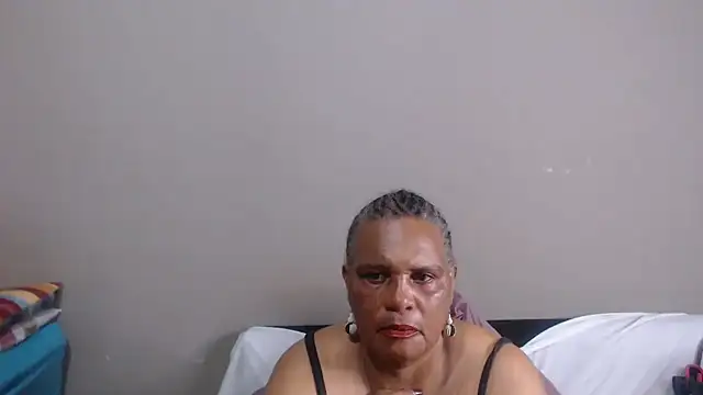 Snapshot of GrandBustyMelon chatting on May 2026 04:31:02 AM GrandBustyMelon online show from May 2026 04:31:02 AM